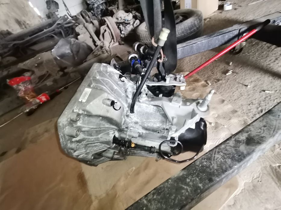 Cutie viteze Renault jr5 082 1.0 Tce